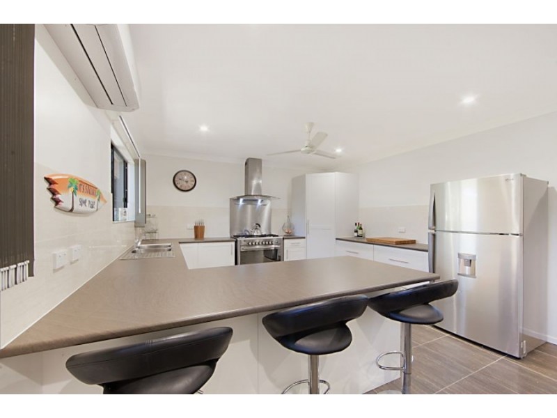 13 Rollingstone St, Rollingstone QLD 4816