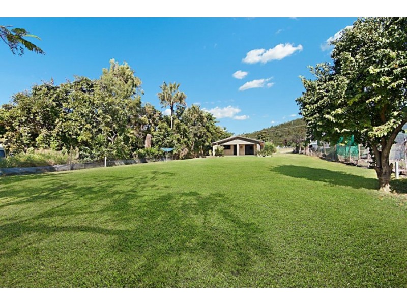13 Rollingstone St, Rollingstone QLD 4816