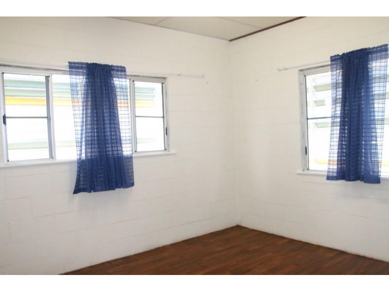 2 Swift Drive, Pentland QLD 4816