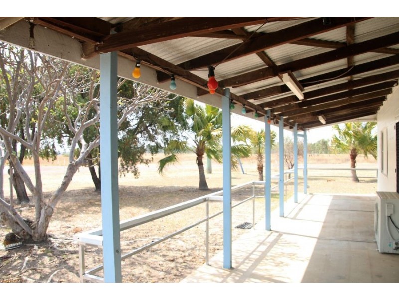 2 Swift Drive, Pentland QLD 4816