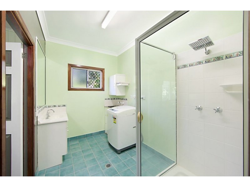 26 Howitson Dr, Balgal Beach QLD 4816