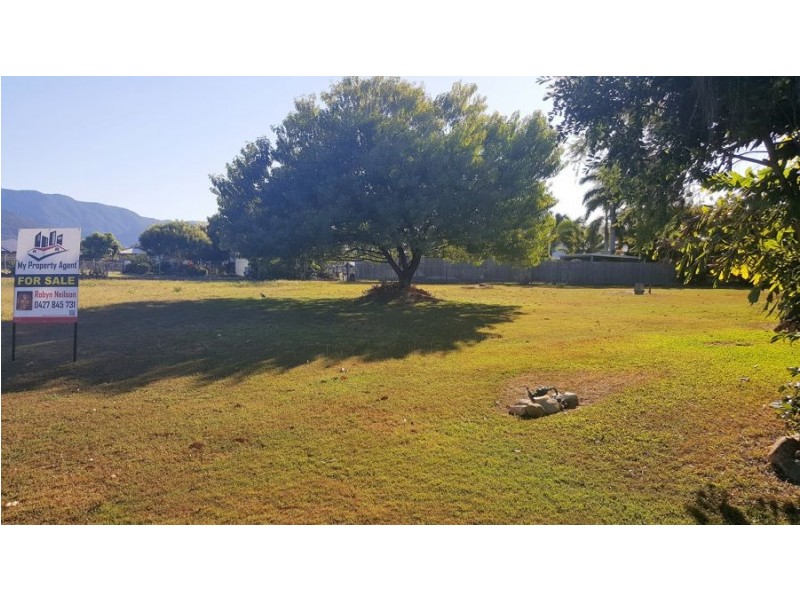 9 Virginia Crt, Balgal Beach QLD 4816