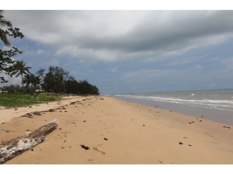 118 The Esplanade, Toolakea QLD 4818