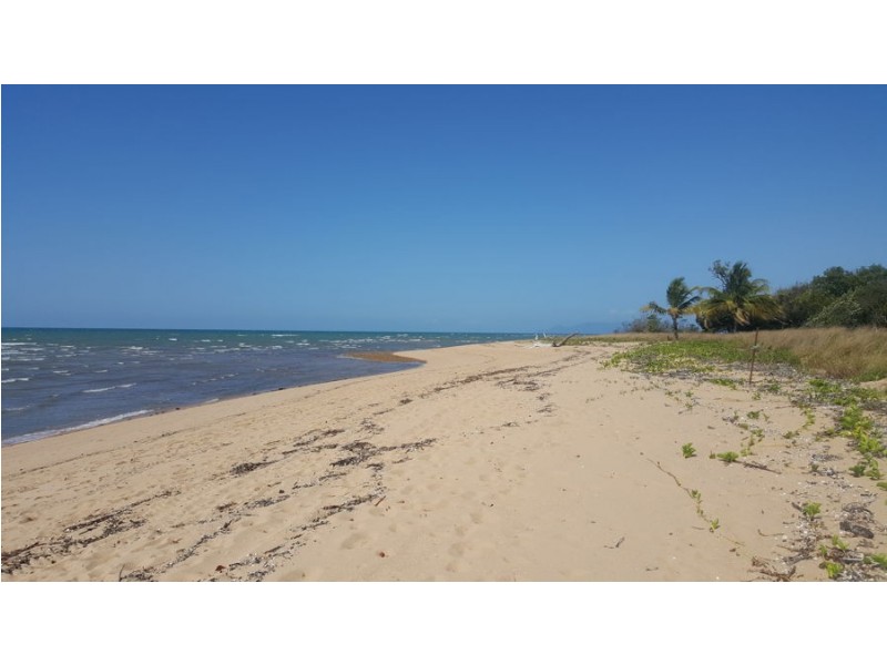 118 The Esplanade, Toolakea QLD 4818