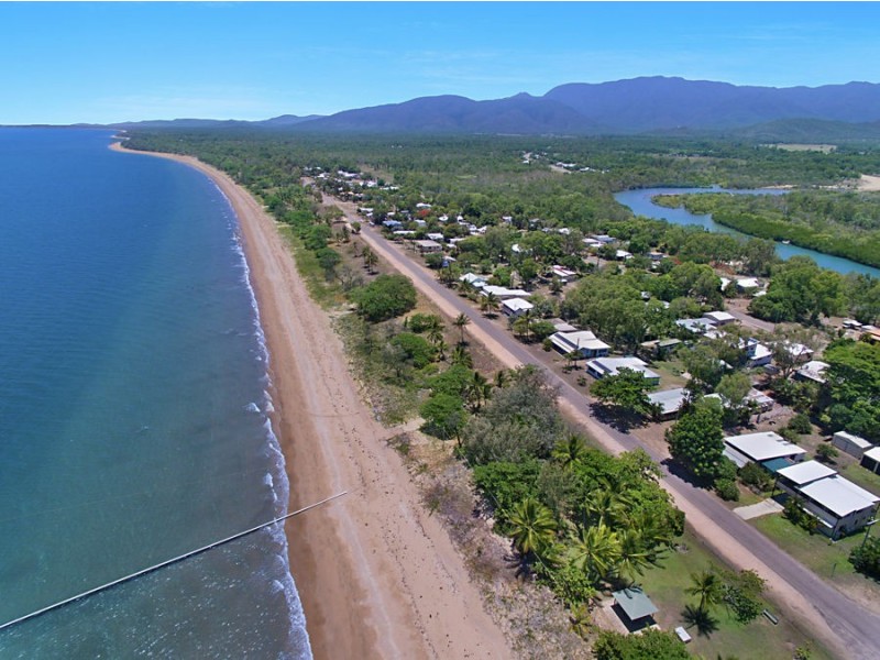 129 Mystic Ave, Balgal Beach QLD 4816