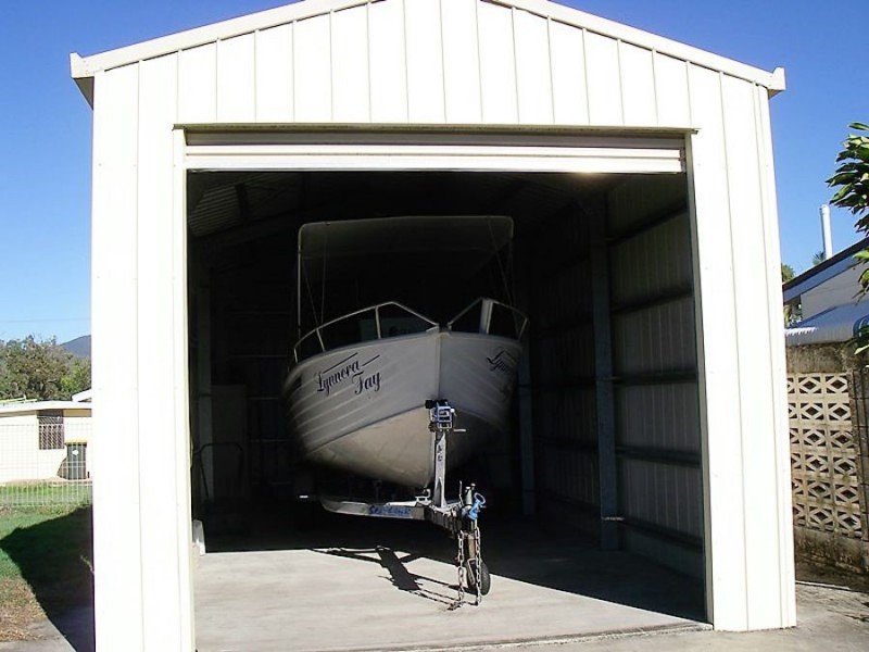 29 Esplanade, Balgal Beach QLD 4816