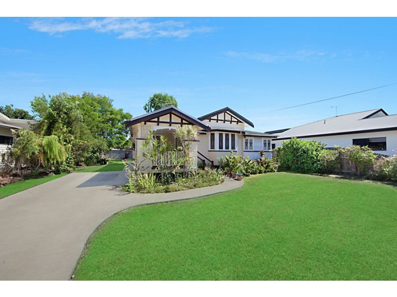 3 Tracey St, Balgal Beach QLD 4816