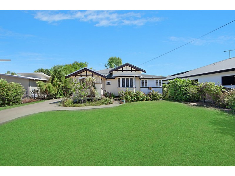 3 Tracey St, Balgal Beach QLD 4816