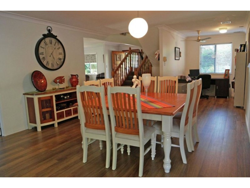 32 Madelaine Dr, Balgal Beach QLD 4816