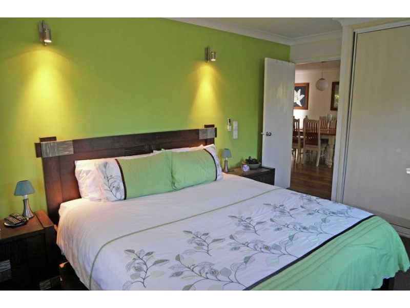 32 Madelaine Dr, Balgal Beach QLD 4816