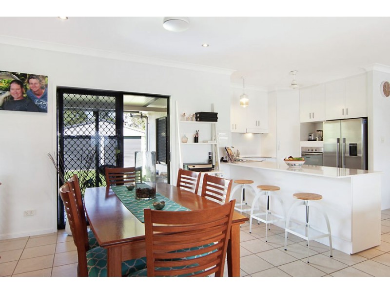 52 Augusta Dr, Balgal Beach QLD 4816