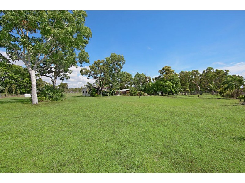 3 Armidale Ave, Balgal Beach QLD 4816