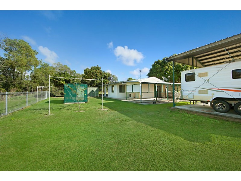 206 Balgal Beach Road, Balgal Beach QLD 4816