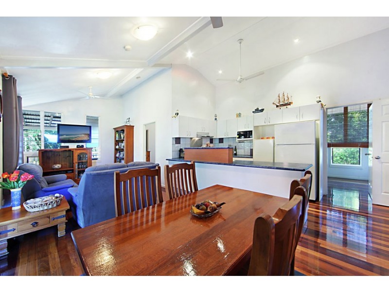 42 Marlin St, Balgal Beach QLD 4816