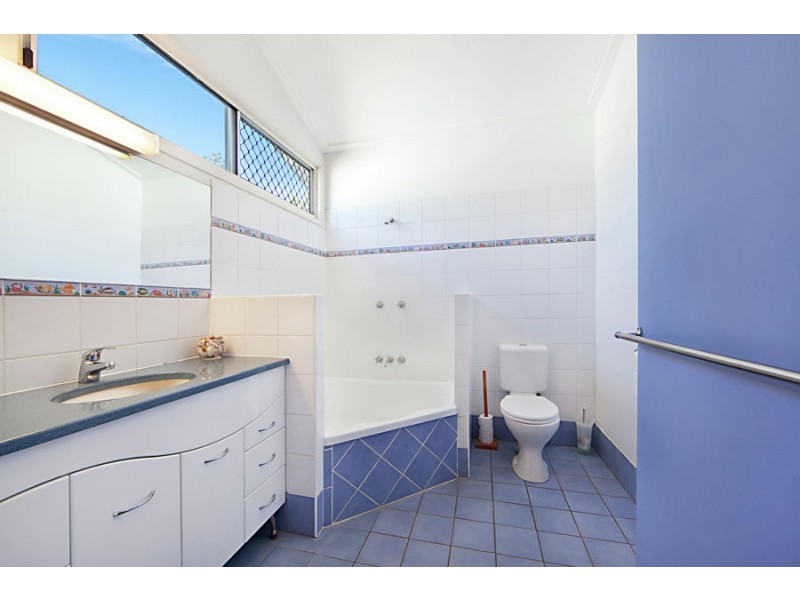 42 Marlin St, Balgal Beach QLD 4816