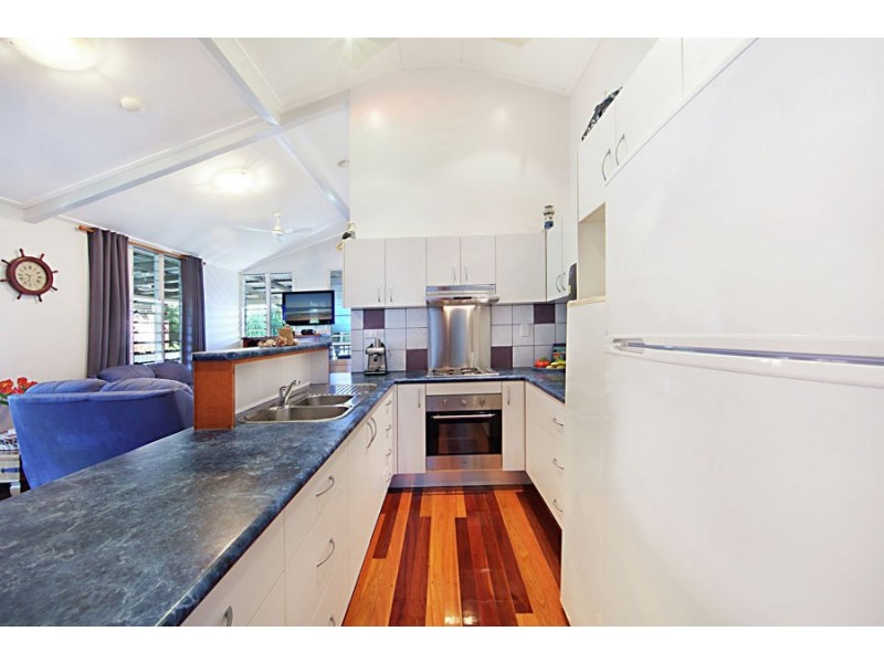 42 Marlin St, Balgal Beach QLD 4816