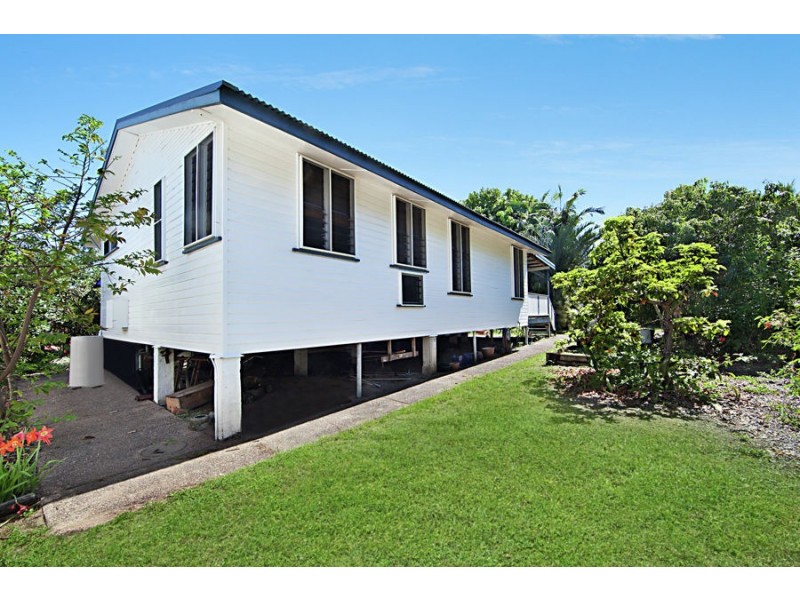 42 Marlin St, Balgal Beach QLD 4816