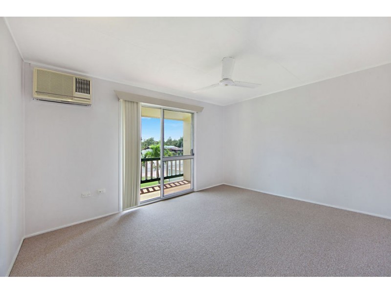 210 Balgal Beach Rd, Balgal Beach QLD 4816