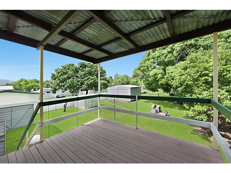 210 Balgal Beach Rd, Balgal Beach QLD 4816