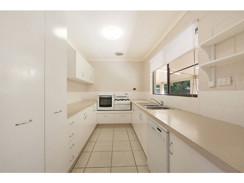 4 Trevina Court, Balgal Beach QLD 4816