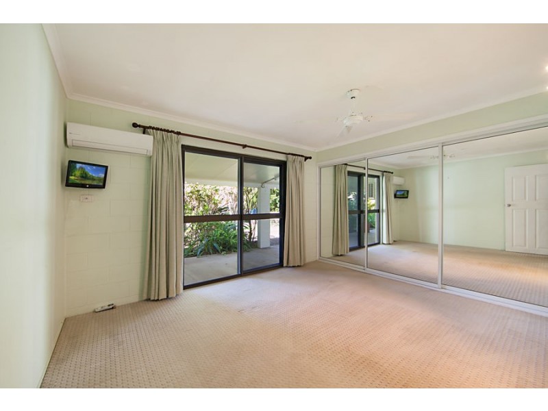 4 Trevina Court, Balgal Beach QLD 4816