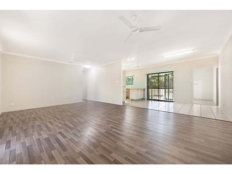 165 Balgal Beach Rd, Balgal Beach QLD 4816