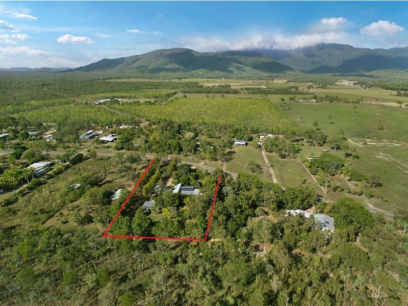 31 Mystic Ave, Balgal Beach QLD 4816