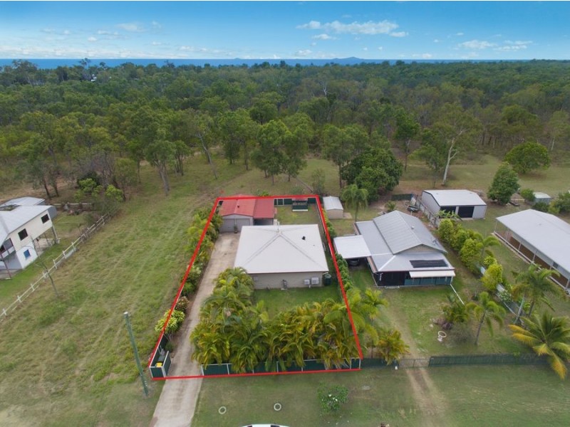223 Balgal Beach Road, Balgal Beach QLD 4816