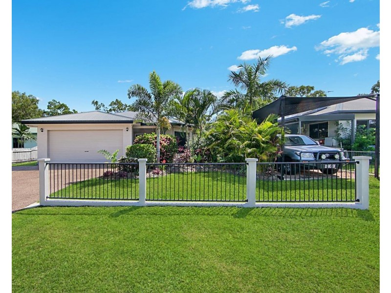57 Augusta Dr, Balgal Beach QLD 4816