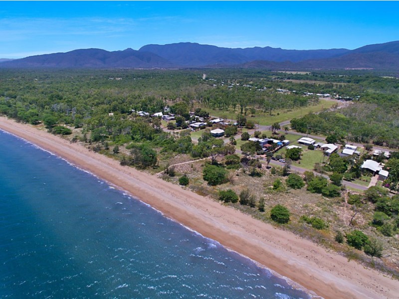 13 Beach Crt, 129 Mystic Ave, Balgal Beach QLD 4816