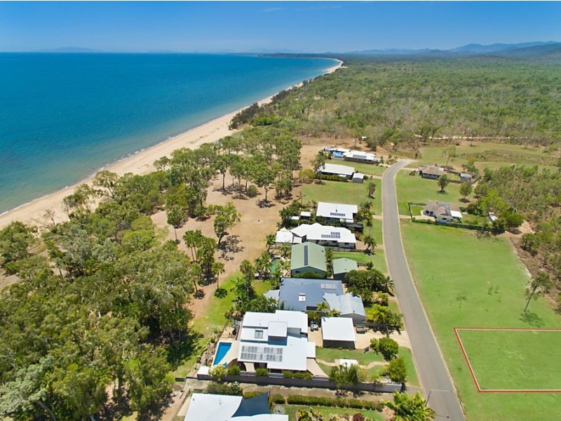 38 Augusta Dr, Balgal Beach QLD 4816