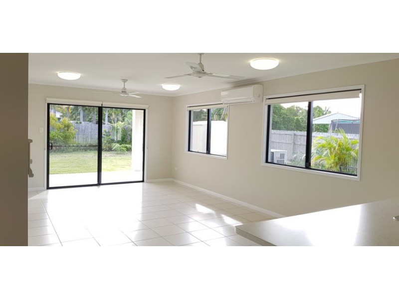 8/129 Mystic Ave, Balgal Beach QLD 4816