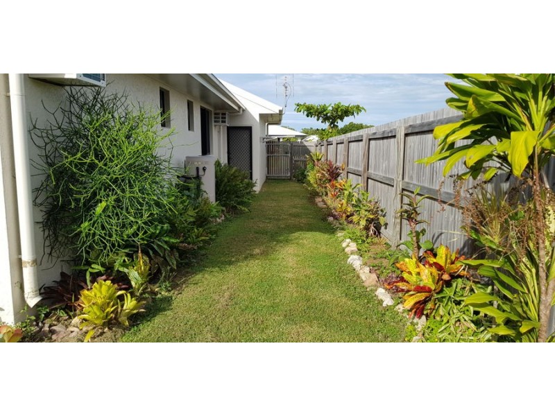 8/129 Mystic Ave, Balgal Beach QLD 4816