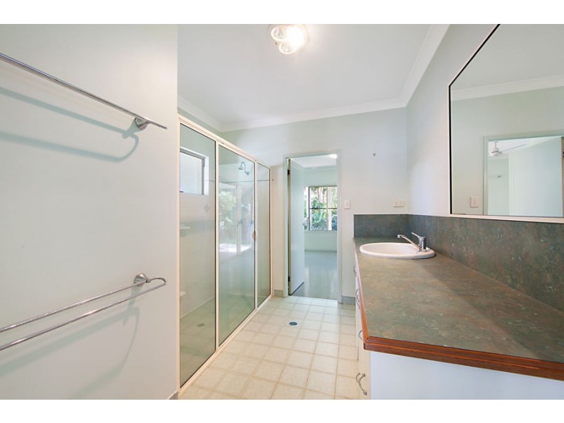 4 The Vines Crt, Townsville QLD 4810