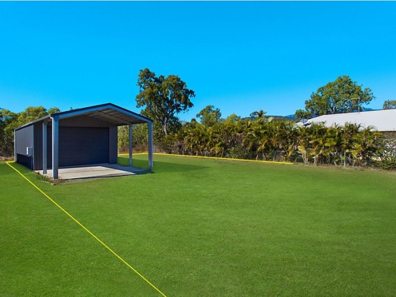 5 Medinah Crt, Balgal Beach QLD 4816