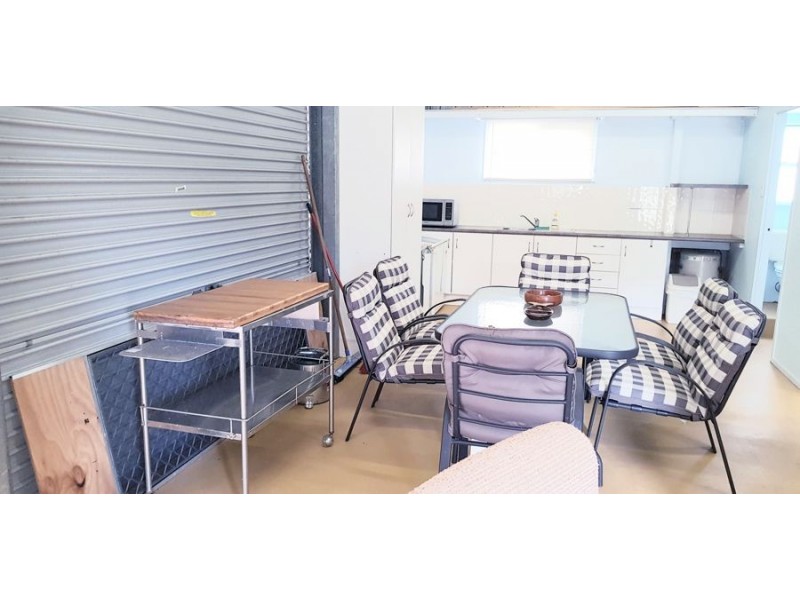 7 Howitson Dr, Balgal Beach QLD 4816