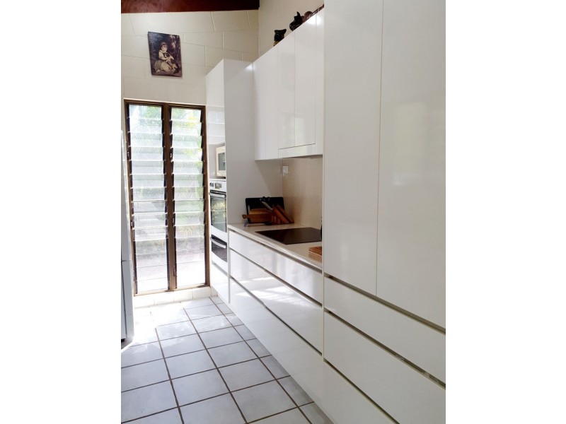 16 Madelaine Drive, Balgal Beach QLD 4816