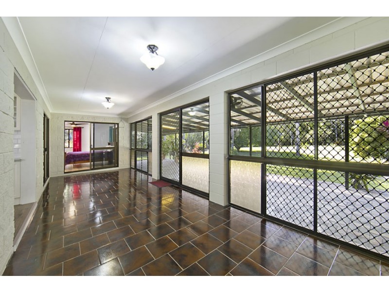 293 Ocean Pde, Balgal Beach QLD 4816