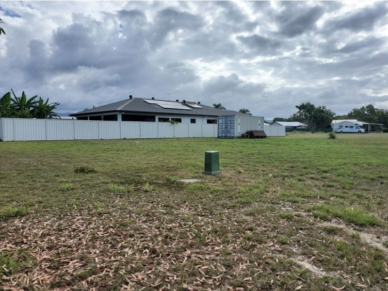 36 Augusta Dr, Balgal Beach QLD 4816