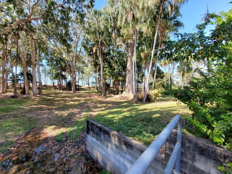36 Augusta Dr, Balgal Beach QLD 4816