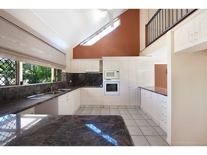 6 Pebble Beach Court, Balgal Beach QLD 4816