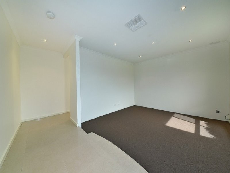 38 Giglia Drive, Sinagra WA 6065