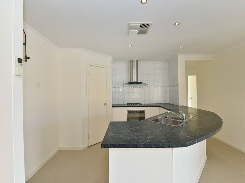 38 Giglia Drive, Sinagra WA 6065