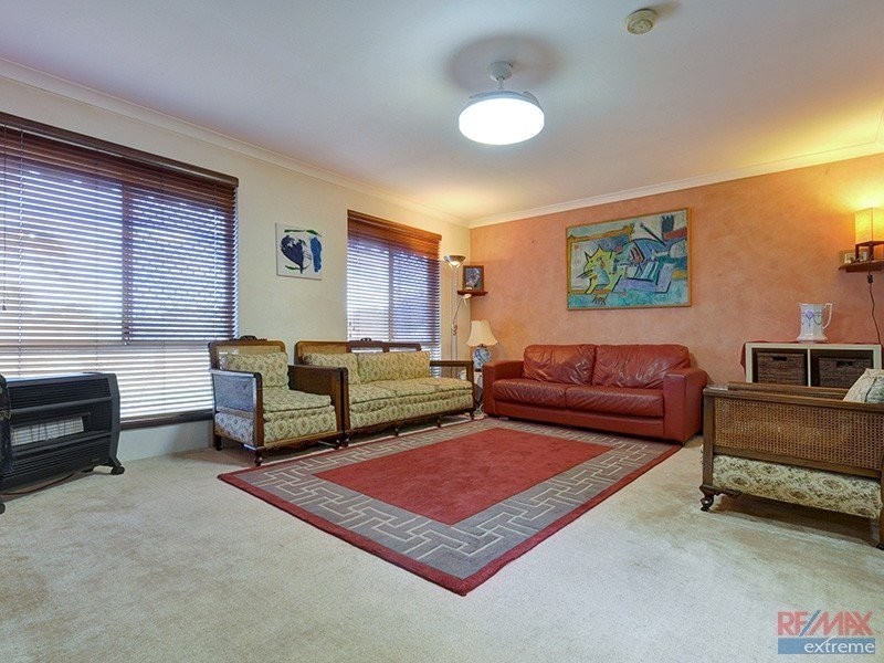 18 Bodensee Grove, Joondalup WA 6027