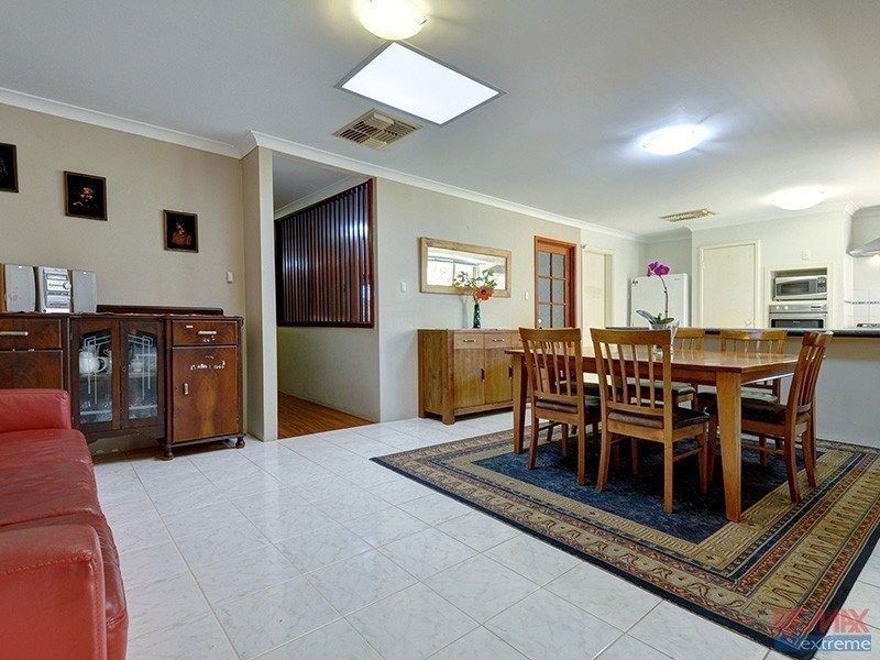 18 Bodensee Grove, Joondalup WA 6027