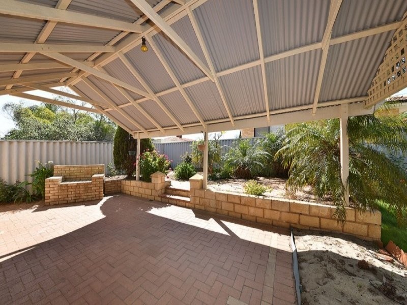 6 Kattamorda Pass, Sinagra WA 6065