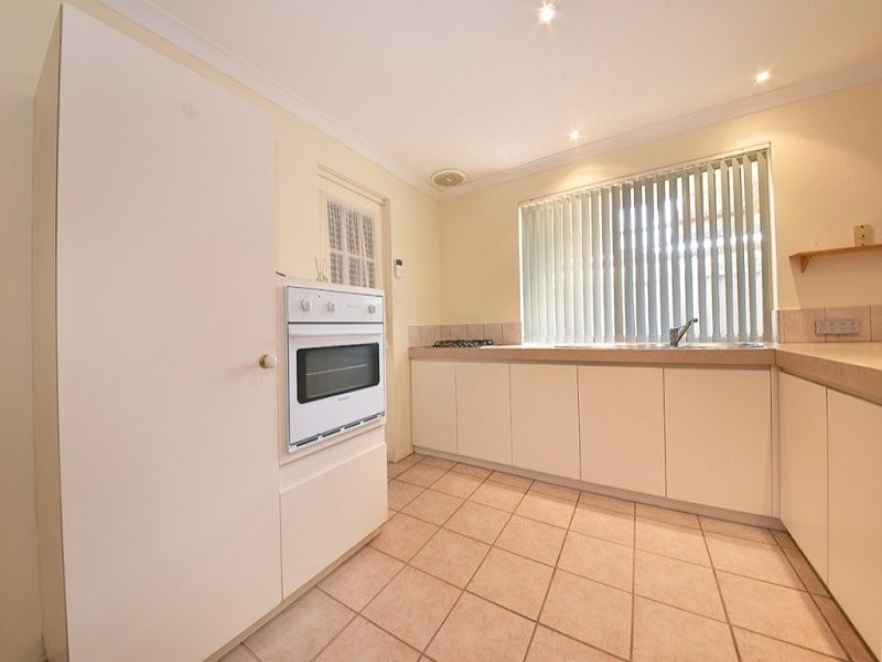 6 Kattamorda Pass, Sinagra WA 6065