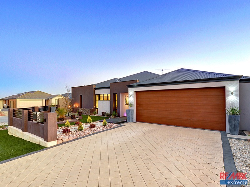 1 Cairo Way, Wanneroo WA 6065