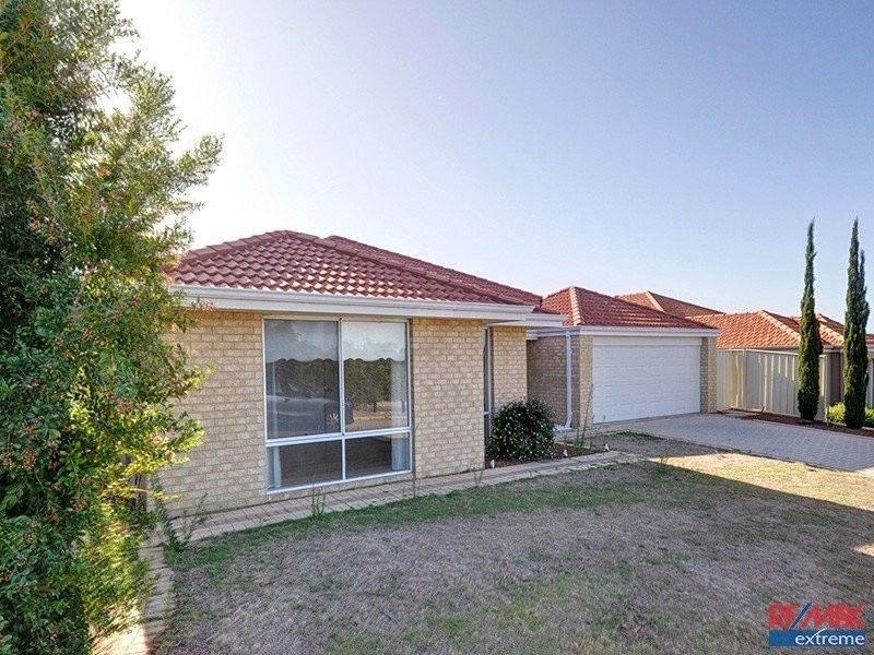 28 Crosthwait Circuit, Tapping WA 6065