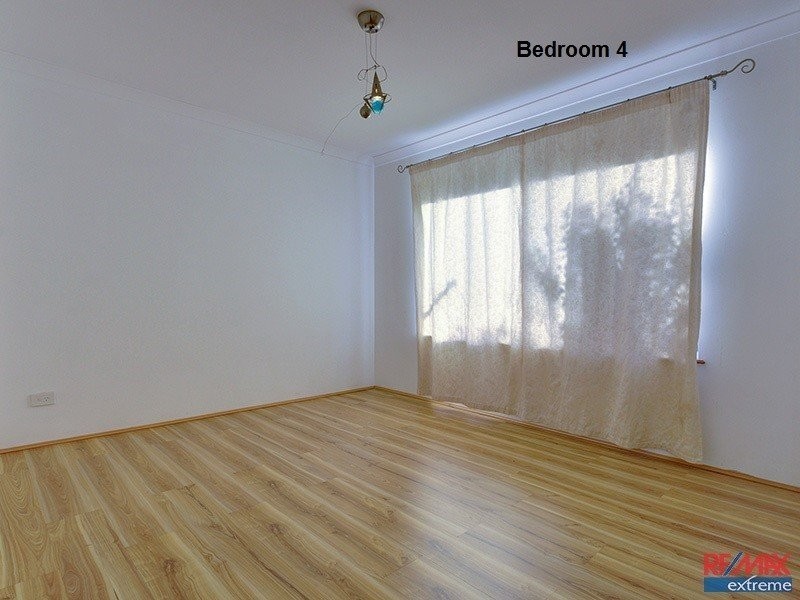 28 Crosthwait Circuit, Tapping WA 6065